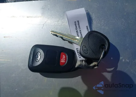 2013 Hyundai Elantra Gls из США, поврежденный, VIN 5NPDH4AE8DH303984